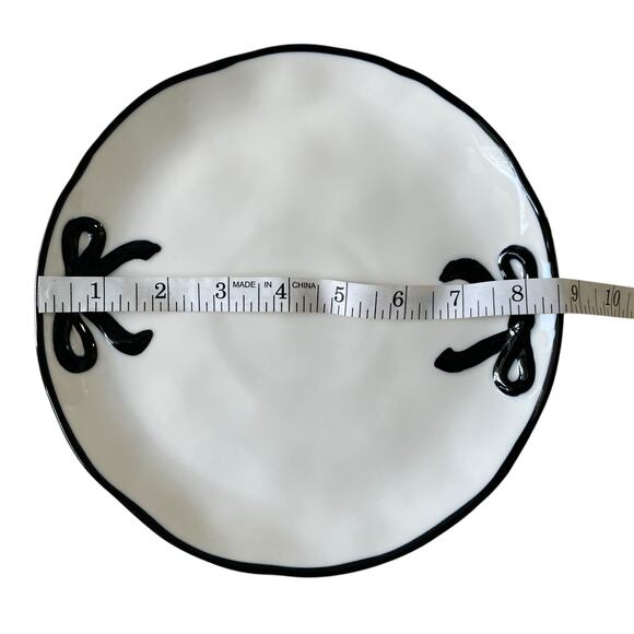 Hand Painted Coquette Black Bow Salad Plates 9in White Ceramic Set of 4 NEW - Picture 8 of 13